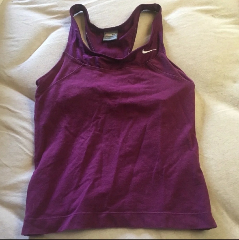 Nike tank